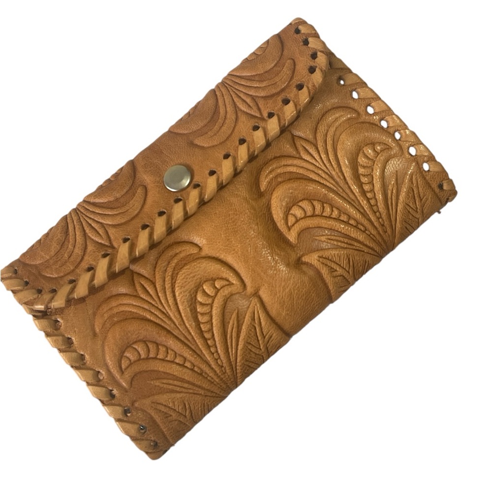 Artisan Tooled Flowers Leather Wallet Coin Purse